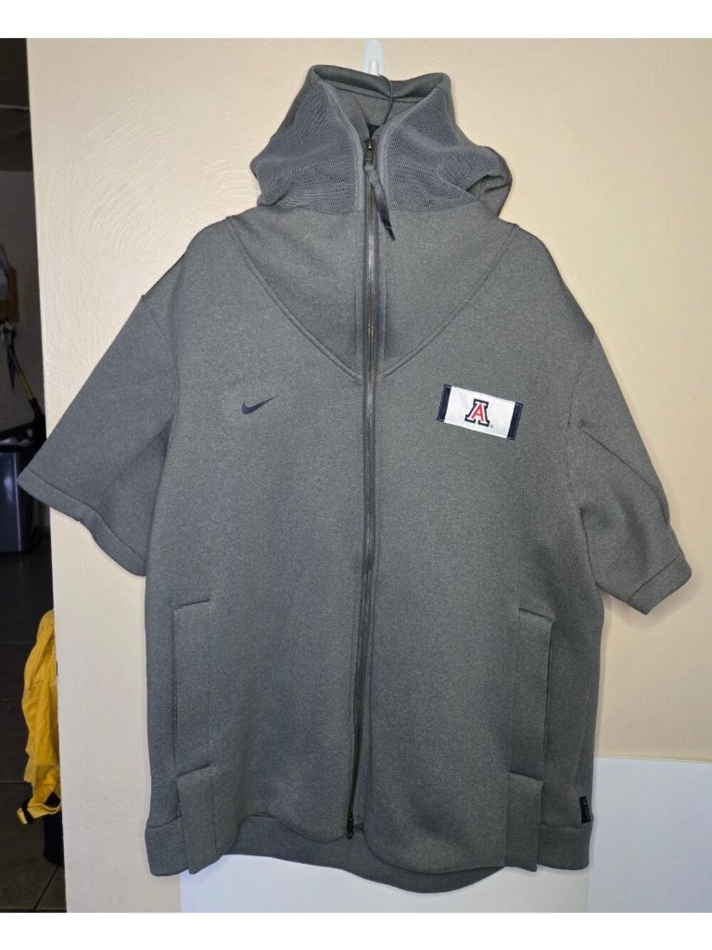 Nike University of Arizona On-Field Heavy Duty Premium Fleece Pullover Size XXL